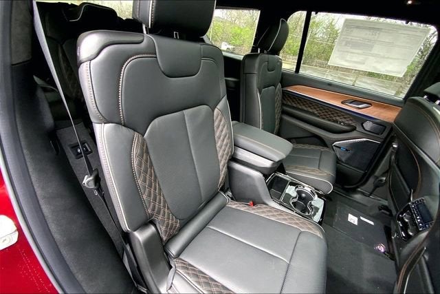 2026 Jeep Grand Cherokee L Summit