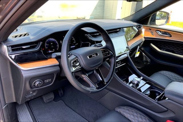 2026 Jeep Grand Cherokee L Summit