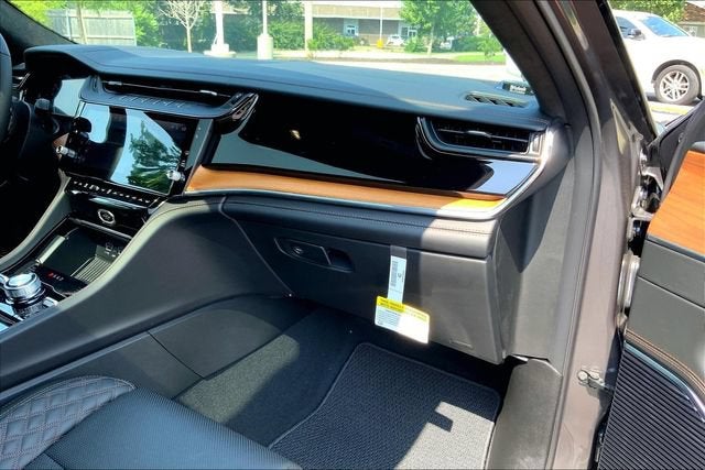 2026 Jeep Grand Cherokee L Summit