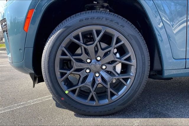 2026 Jeep Grand Cherokee L Summit