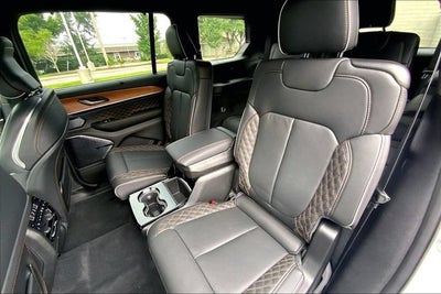 2026 Jeep Grand Cherokee L Summit