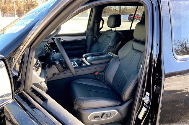 2026 Jeep Grand Wagoneer L Limited Altitude