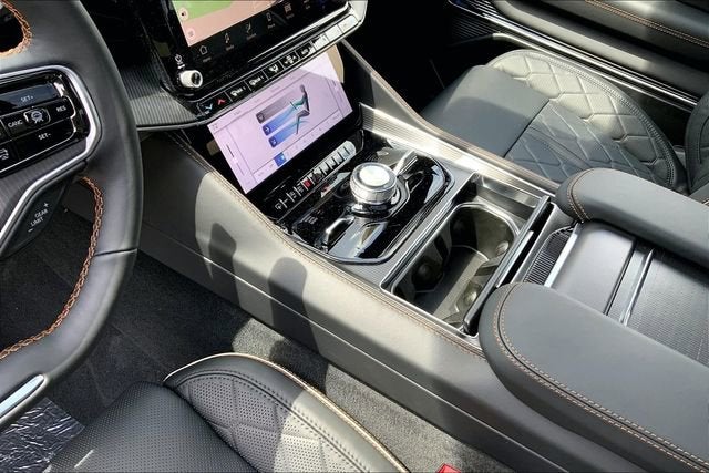 2026 Jeep Grand Wagoneer L Summit Reserve