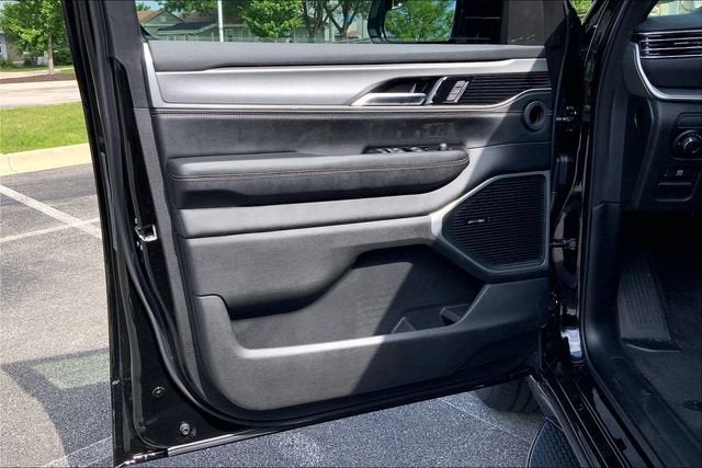 2026 Jeep Grand Wagoneer Limited Altitude