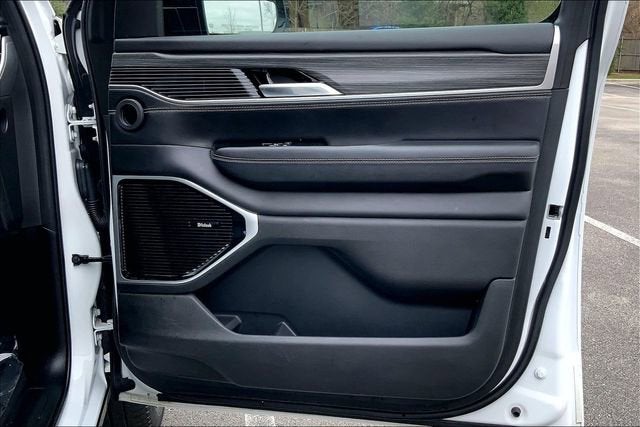 2023 Jeep Wagoneer Series III