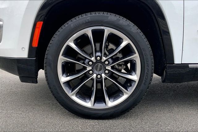 2023 Jeep Wagoneer Series III