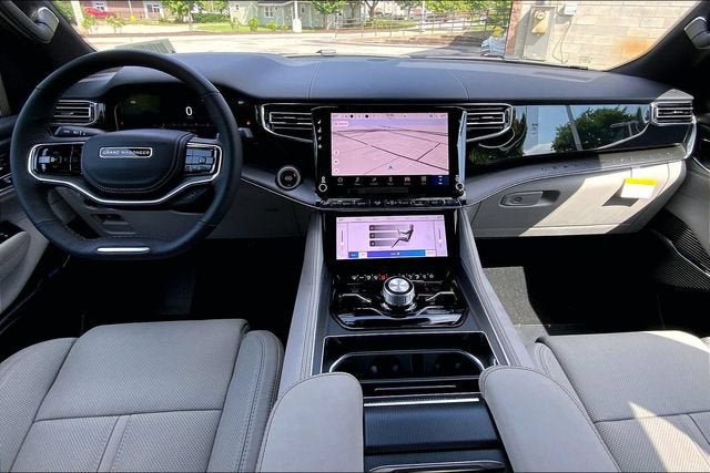 2026 Jeep Grand Wagoneer Summit Obsidian