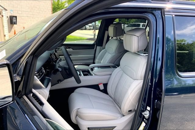 2026 Jeep Grand Wagoneer Summit Obsidian