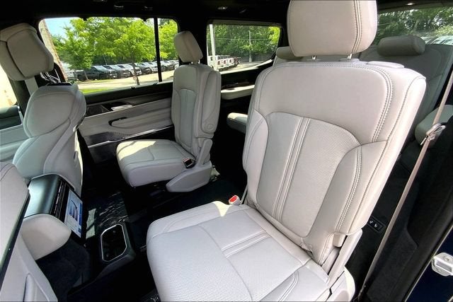 2026 Jeep Grand Wagoneer Summit Obsidian