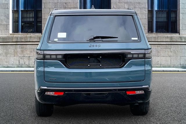 2026 Jeep Grand Wagoneer Summit Reserve