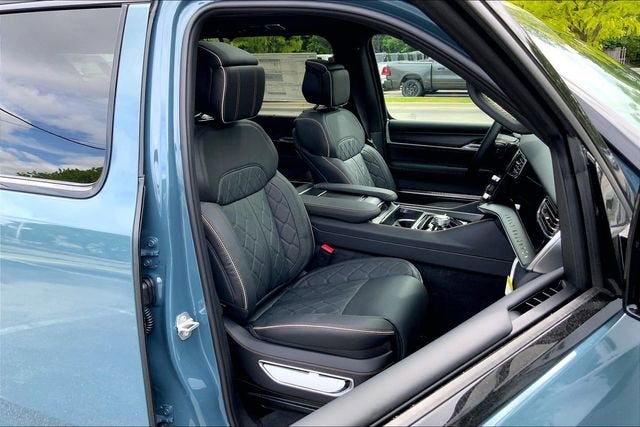 2026 Jeep Grand Wagoneer Summit Reserve