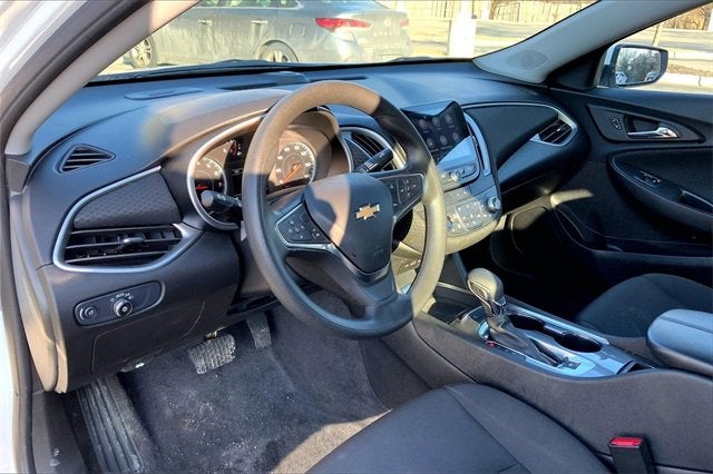 2025 Chevrolet Malibu LT