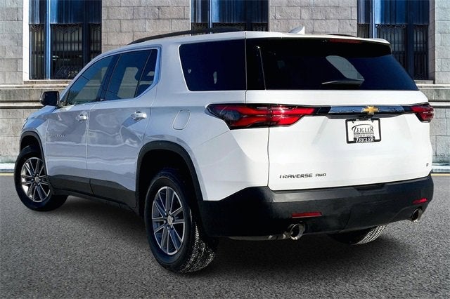 2023 Chevrolet Traverse LT Leather