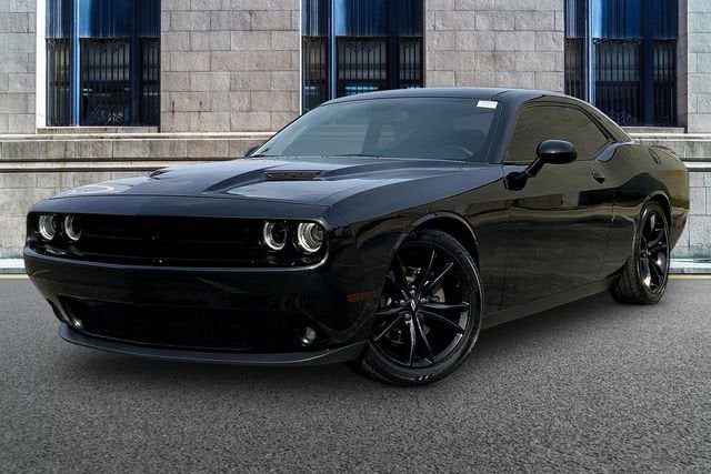 2018 Dodge Challenger SXT Plus