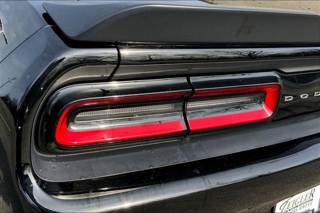 2018 Dodge Challenger SXT Plus