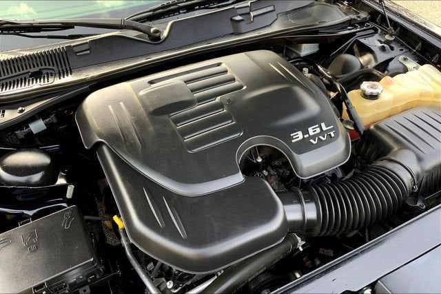 2018 Dodge Challenger SXT Plus