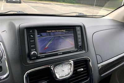 2015 Chrysler Town & Country LX
