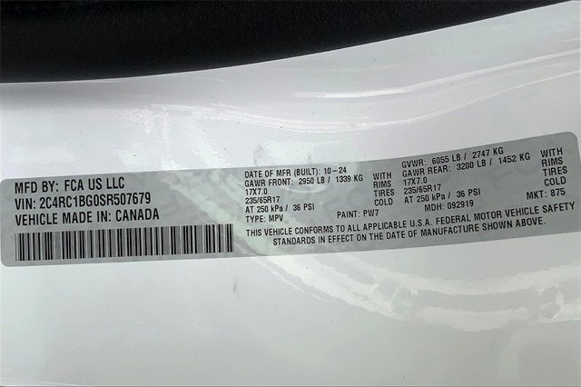 2025 Chrysler Pacifica Select