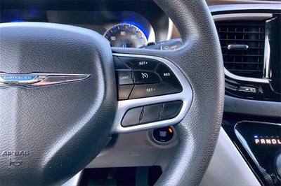 2017 Chrysler Pacifica Touring Plus