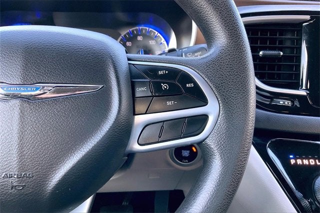 2017 Chrysler Pacifica Touring Plus