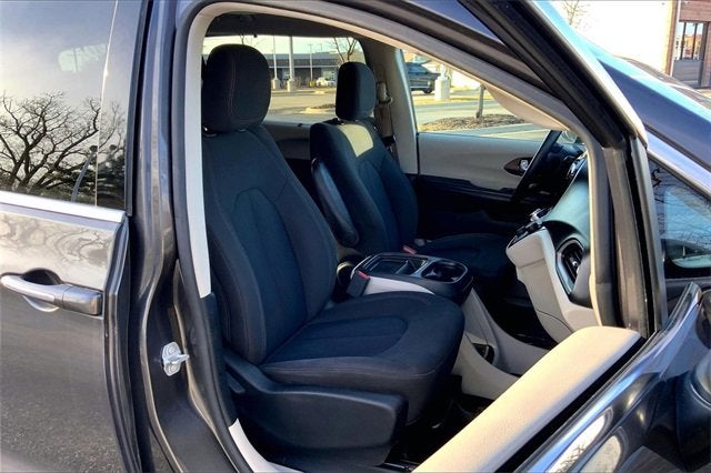 2017 Chrysler Pacifica Touring Plus