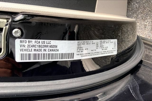 2024 Chrysler Pacifica Touring L
