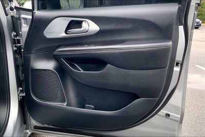 2020 Chrysler Pacifica Touring L Plus