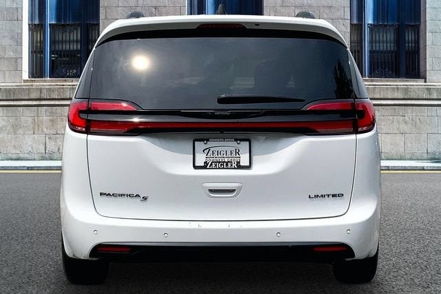 2025 Chrysler Pacifica Limited