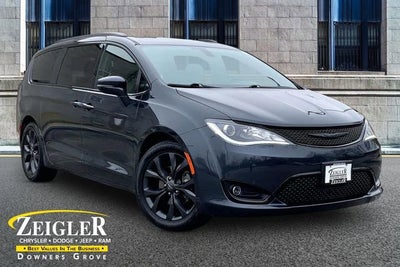 2020 Chrysler Pacifica Limited 35th Anniversary