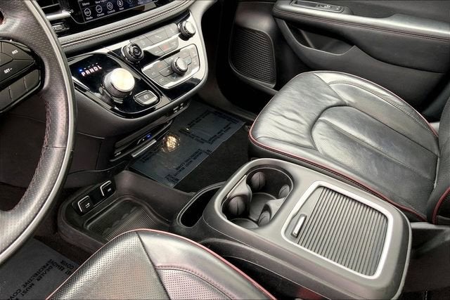 2020 Chrysler Pacifica Limited 35th Anniversary