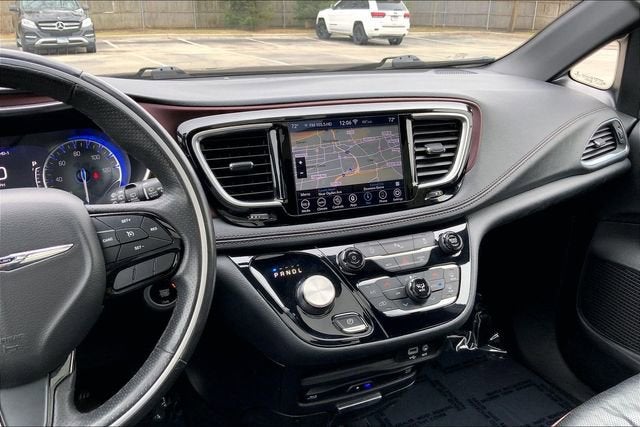 2020 Chrysler Pacifica Limited 35th Anniversary