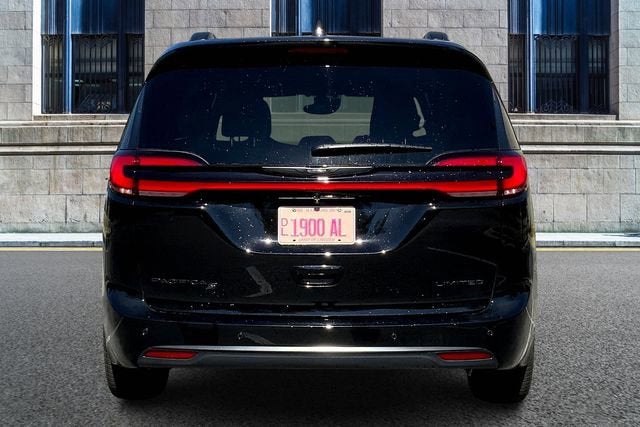 2026 Chrysler Pacifica Limited