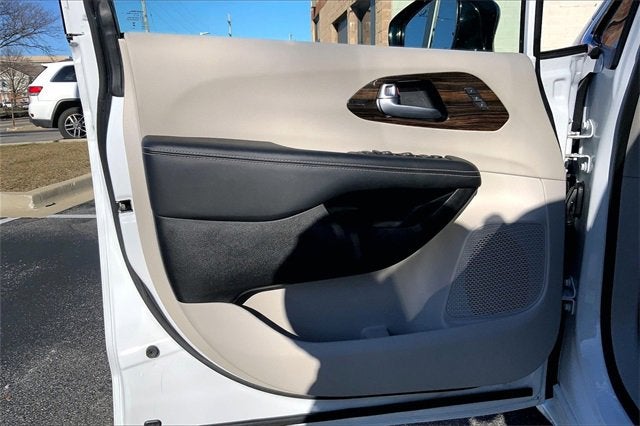 2024 Chrysler Pacifica Limited