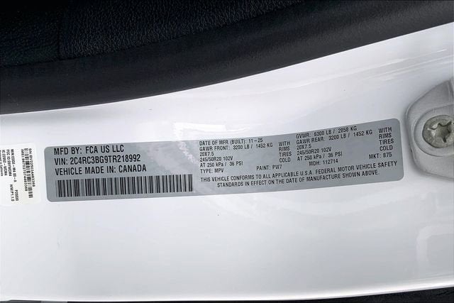 2026 Chrysler Pacifica Select