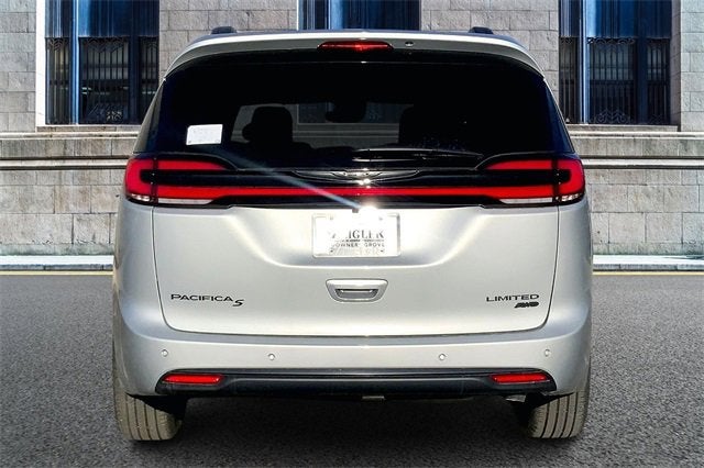 2026 Chrysler Pacifica Limited