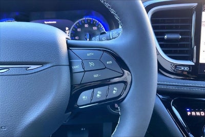 2027 Chrysler Pacifica Limited