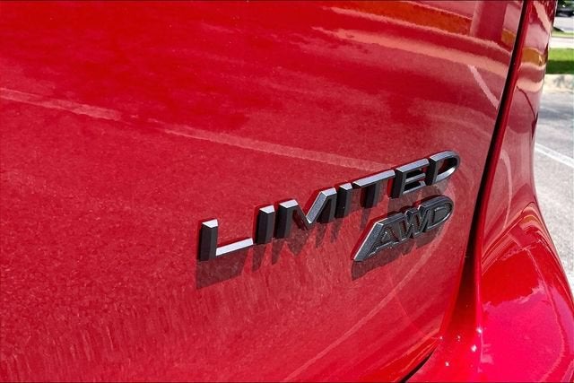 2027 Chrysler Pacifica Limited