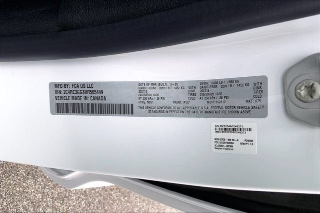 2027 Chrysler Pacifica Limited