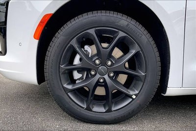 2027 Chrysler Pacifica Limited