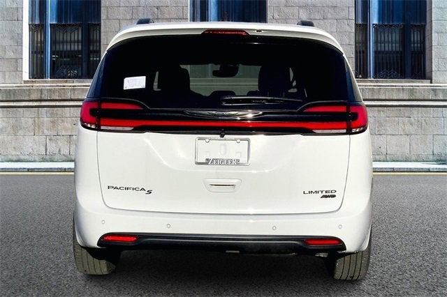 2026 Chrysler Pacifica Limited