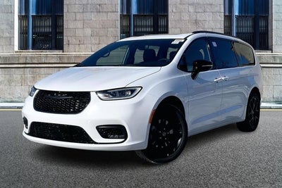 2026 Chrysler Pacifica Limited