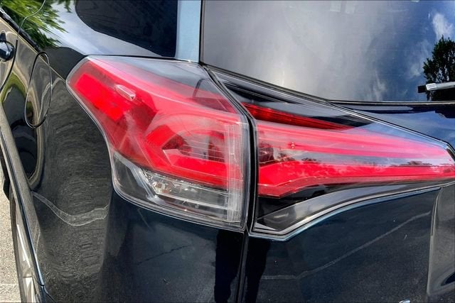 2018 Toyota RAV4 Platinum