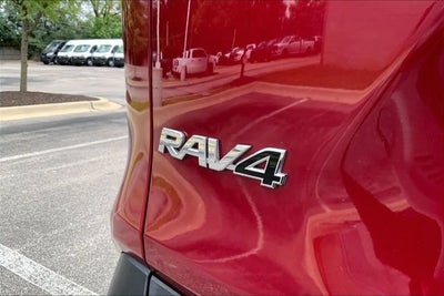 2020 Toyota RAV4 LE