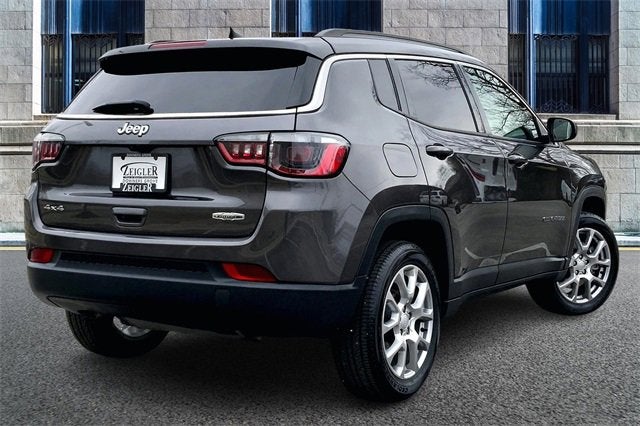 2023 Jeep Compass Latitude Lux