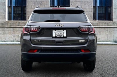 2023 Jeep Compass Latitude Lux