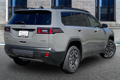 2026 Jeep Cherokee Laredo
