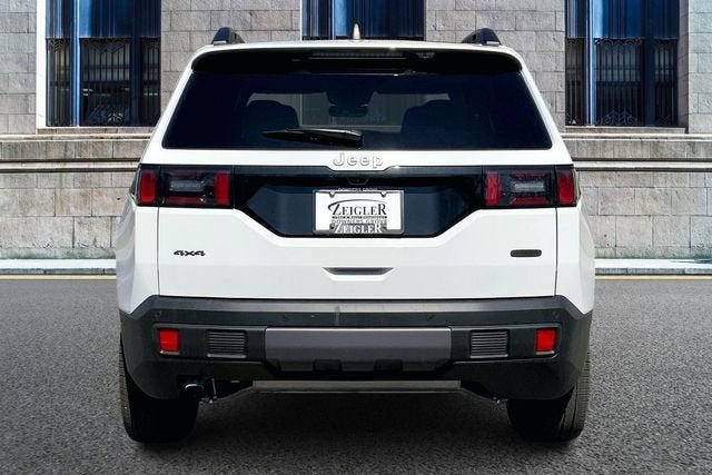2026 Jeep Cherokee Overland