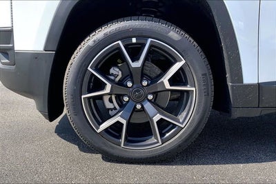 2026 Jeep Cherokee Overland