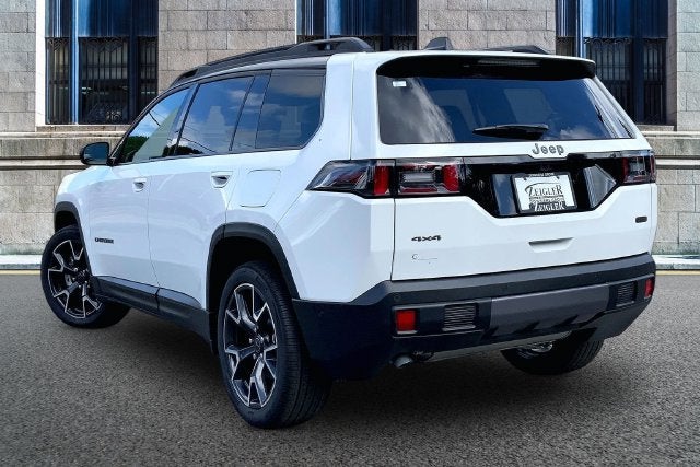 2026 Jeep Cherokee Overland