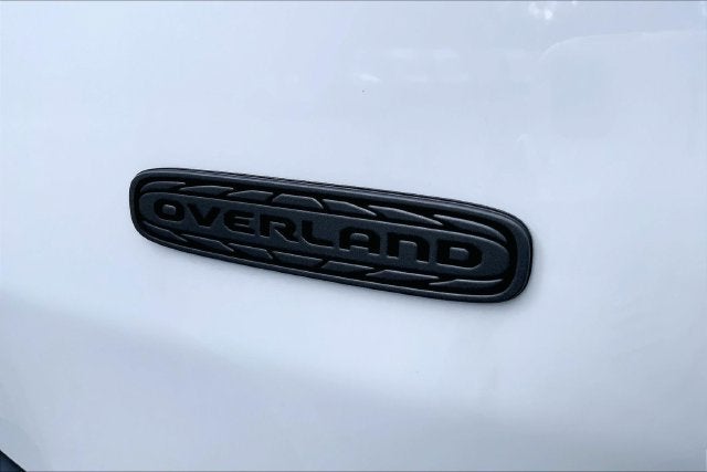 2026 Jeep Cherokee Overland